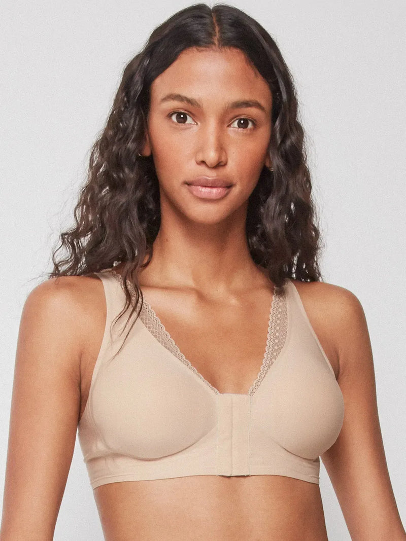 sujetador-post-operatorio-sin-aro-y-foam-extraible1680160990916819356 Reggiseno post operatorio con doppia chiusura anteriore e posteriore,materiale morbido e con fasce adatte.GISELA art 10002T - immagine 1