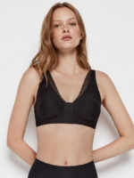 Reggiseno post operatorio con doppia chiusura anteriore e posteriore,materiale morbido e con fasce adatte.GISELA art 10002T - immagine 6