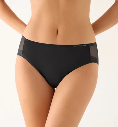 Slip midi traspirabile finiture invisibili in microfibra e tulle YSABEL MORA art. 10188 è la scelta ideale per chi desidera comfort, discrezione e stile in un unico capo di intimo. Questo slip midi traspirabile è progettato per adattarsi perfettamente al corpo, garantendo una vestibilità impeccabile e una sensazione di leggerezza durante tutta la giornata. Realizzato con materiali di alta qualità, lo slip midi traspirabile combina la morbidezza della microfibra con la delicatezza del tulle, offrendo un mix perfetto tra funzionalità ed estetica. La microfibra è nota per le sue proprietà traspiranti e per la capacità di mantenere la pelle asciutta, rendendo questo slip midi traspirabile perfetto anche nelle giornate più intense o durante le stagioni più calde. Uno degli elementi distintivi dello slip midi traspirabile finiture invisibili è la sua struttura senza cuciture evidenti. Le finiture invisibili permettono allo slip di rimanere completamente nascosto sotto qualsiasi tipo di abbigliamento, anche sotto capi aderenti come leggings, abiti o pantaloni slim. Questo rende lo slip midi traspirabile una soluzione ideale per chi cerca un effetto seconda pelle senza rinunciare al comfort. Il design midi offre una copertura media, perfetta per chi desidera un equilibrio tra praticità e femminilità. Lo slip midi traspirabile avvolge delicatamente i fianchi senza stringere, evitando fastidi o segni sulla pelle. Inoltre, grazie alla sua elasticità, si adatta a diverse forme del corpo, valorizzando la silhouette in modo naturale. Il dettaglio in tulle aggiunge un tocco elegante e raffinato allo slip midi traspirabile, rendendolo non solo funzionale ma anche esteticamente piacevole. Questo lo rende perfetto non solo per l’uso quotidiano, ma anche per chi desidera sentirsi curata e sicura in ogni momento della giornata. Un altro punto di forza dello slip midi traspirabile YSABEL MORA art. 10188 è la sua durata nel tempo. I materiali resistenti e la qualità della lavorazione garantiscono che lo slip mantenga la sua forma e le sue caratteristiche anche dopo numerosi lavaggi. Questo lo rende un investimento intelligente per chi cerca intimo affidabile e duraturo. Lo slip midi traspirabile è ideale per ogni occasione: dal lavoro al tempo libero, fino ai momenti di relax. La sua versatilità lo rende un capo indispensabile nel guardaroba di ogni donna. Indossarlo significa scegliere un intimo che unisce tecnologia tessile, comfort avanzato e design moderno. Se stai cercando un capo che unisca invisibilità, traspirabilità e comfort assoluto, lo slip midi traspirabile finiture invisibili in microfibra e tulle è la risposta perfetta. Grazie alla sua capacità di adattarsi al corpo e di rimanere discreto sotto ogni outfit, diventerà rapidamente uno dei tuoi preferiti. Scegli lo slip midi traspirabile YSABEL MORA art. 10188 per vivere ogni giorno con leggerezza, sicurezza e stile. Un piccolo dettaglio che fa una grande differenza nel tuo benessere quotidiano.